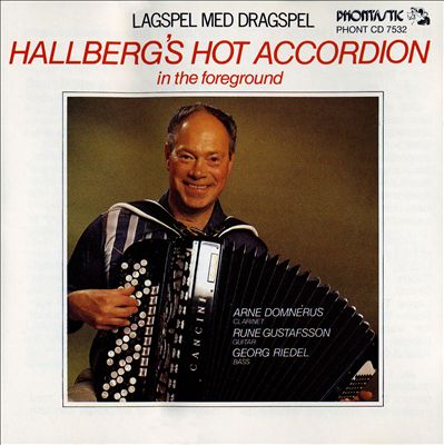 Lagspel Med Dragspel: Hallberg's Hot Accordion in the Foreground