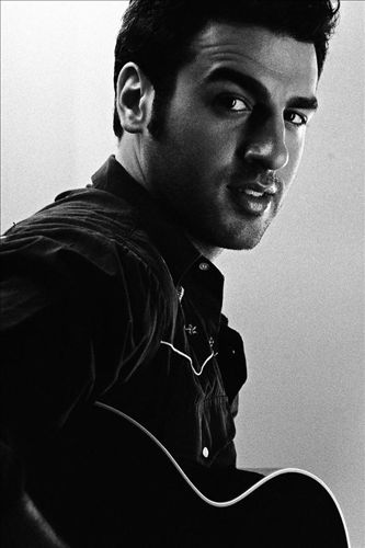 Ari Hest