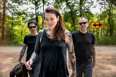 Laura Jane Grace & the Devouring Mothers