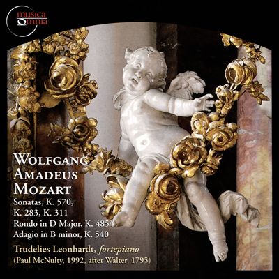 Wolfgang Amadeus Mozart: Sonatas; Rondo in D major; Adagio in B minor
